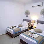 Apartment Golden Tree *