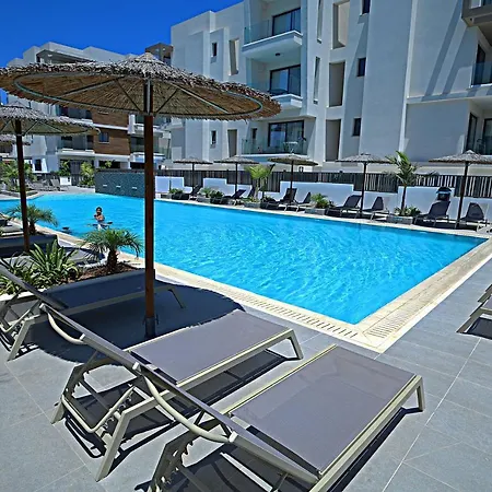 Golden Tree Paralimni