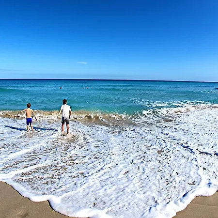 Apartament Golden Tree *