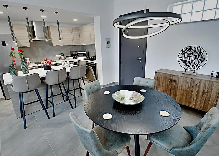 Golden Tree Paralimni