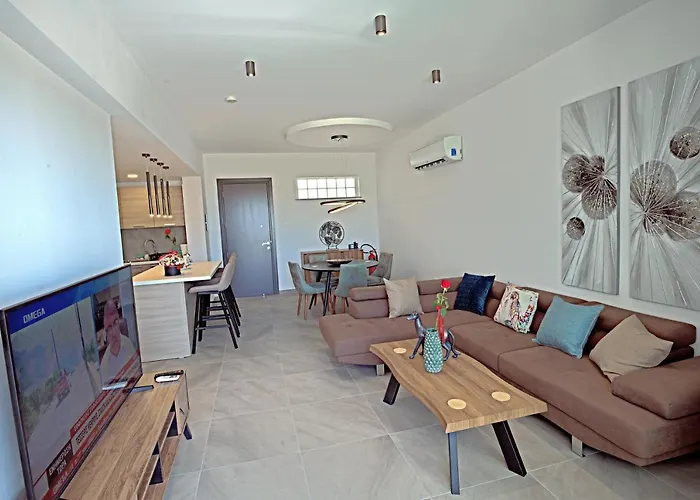 Golden Tree Lägenhet *