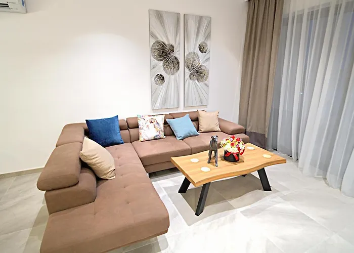 Golden Tree Apartamento *